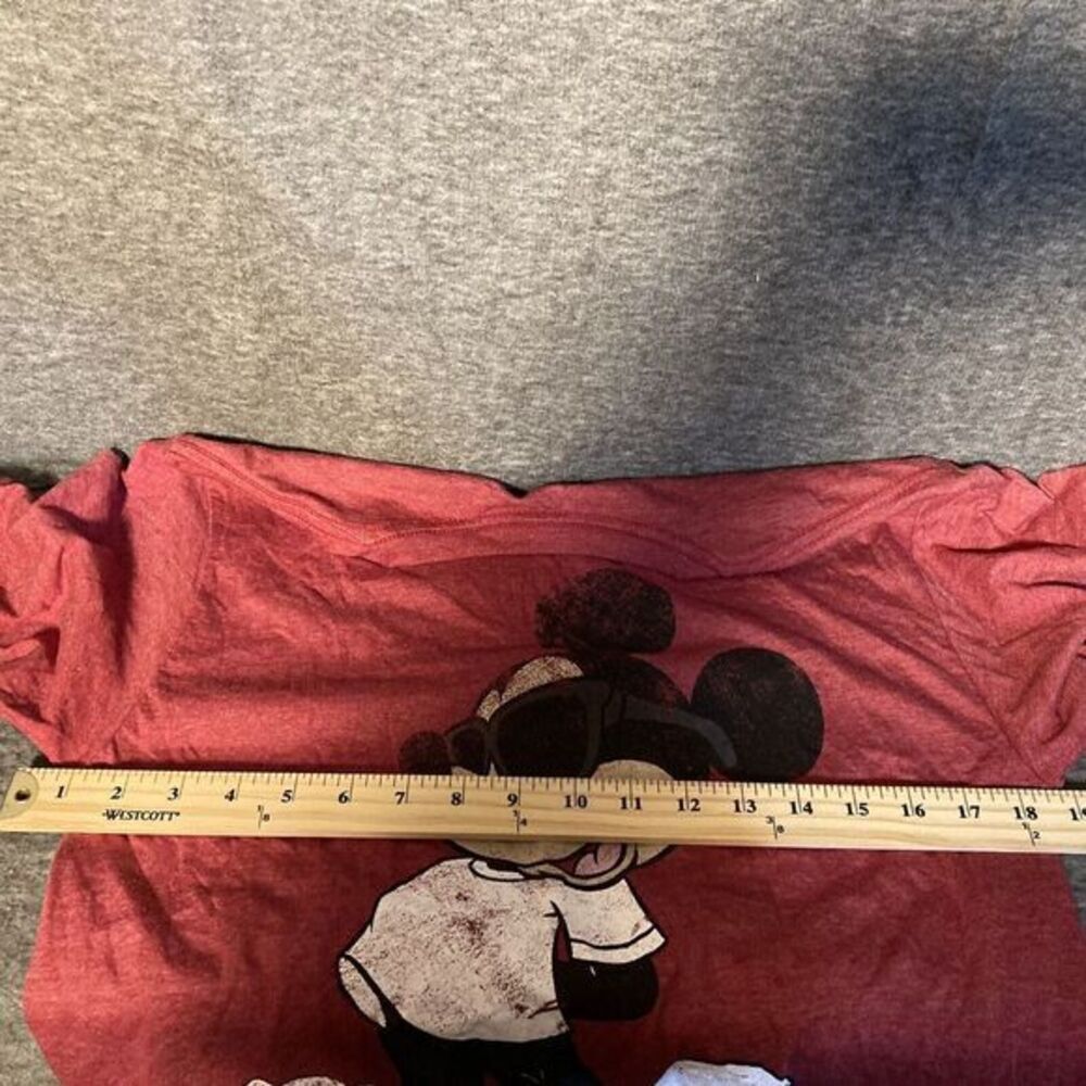 Disney Mickey‎ Mouse Sunglasses Distressed Graphic Crewneck Red - Picture 5 of 6